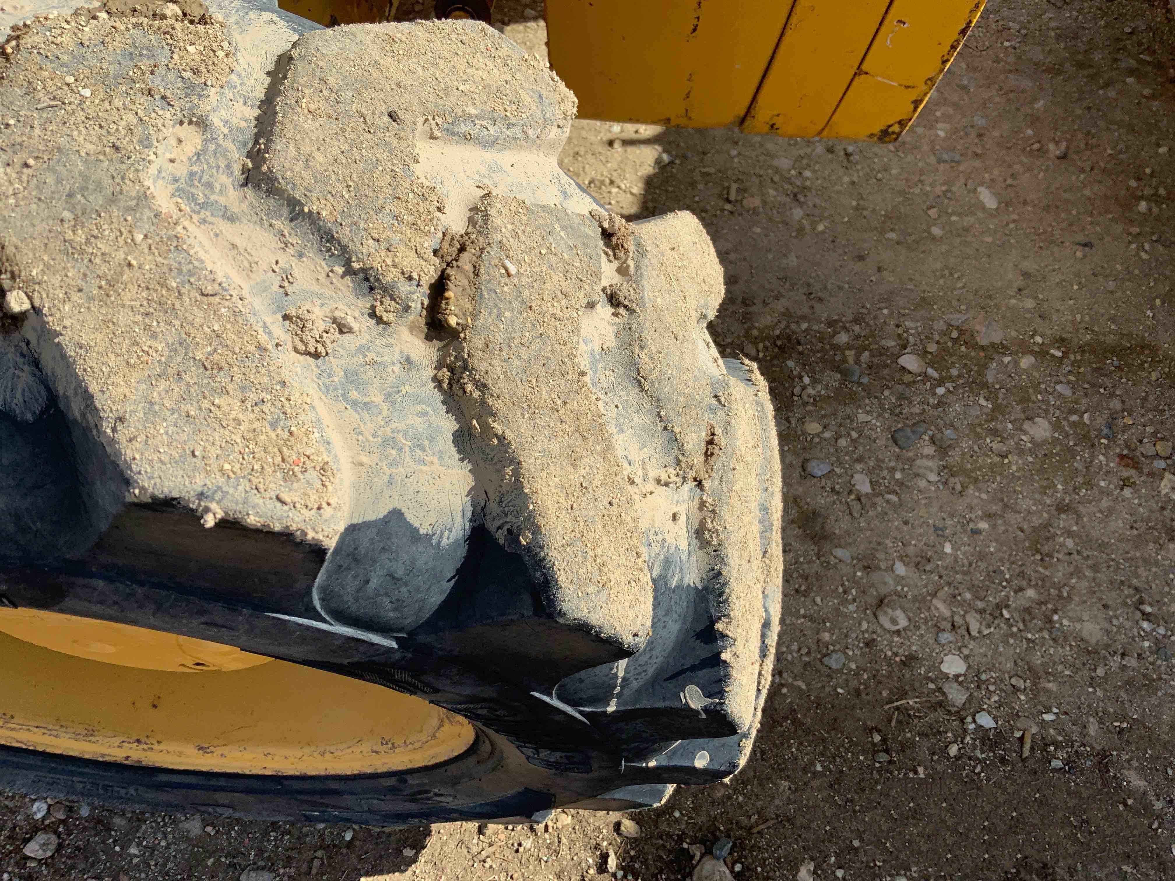 gallery 2012 John Deere 410J 4x4 Loader Backhoew Extendahoe