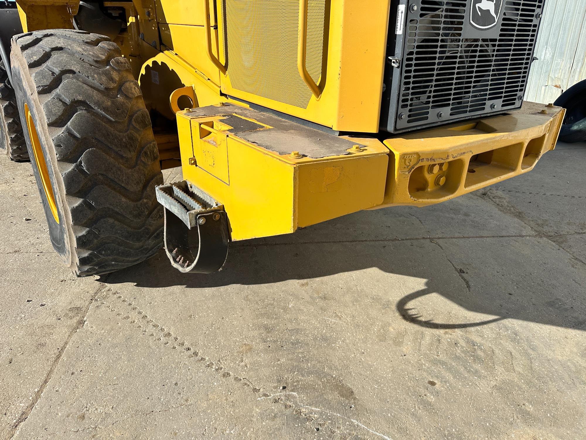 gallery 2015 John Deere 544K Wheel Loader WGrapple