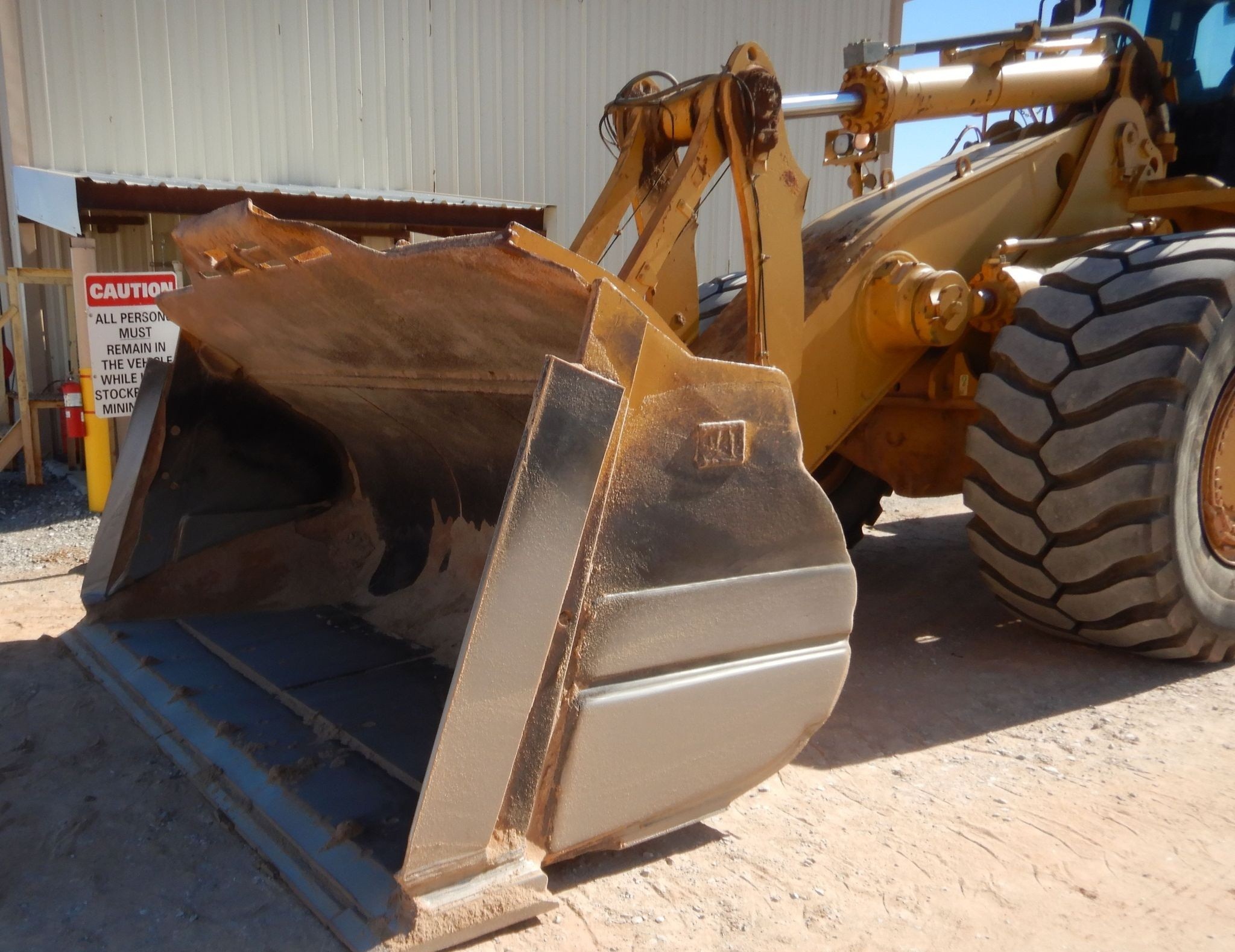 gallery 2006 Caterpillar 988H wheel loader