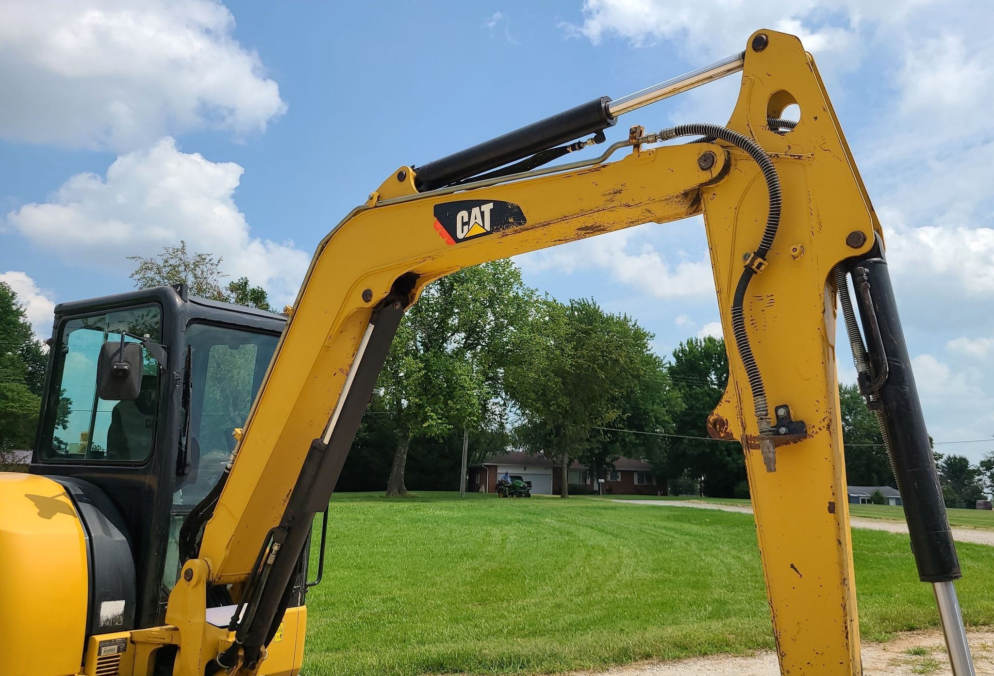 gallery 2011 Caterpillar 305.5D CR mini excavator