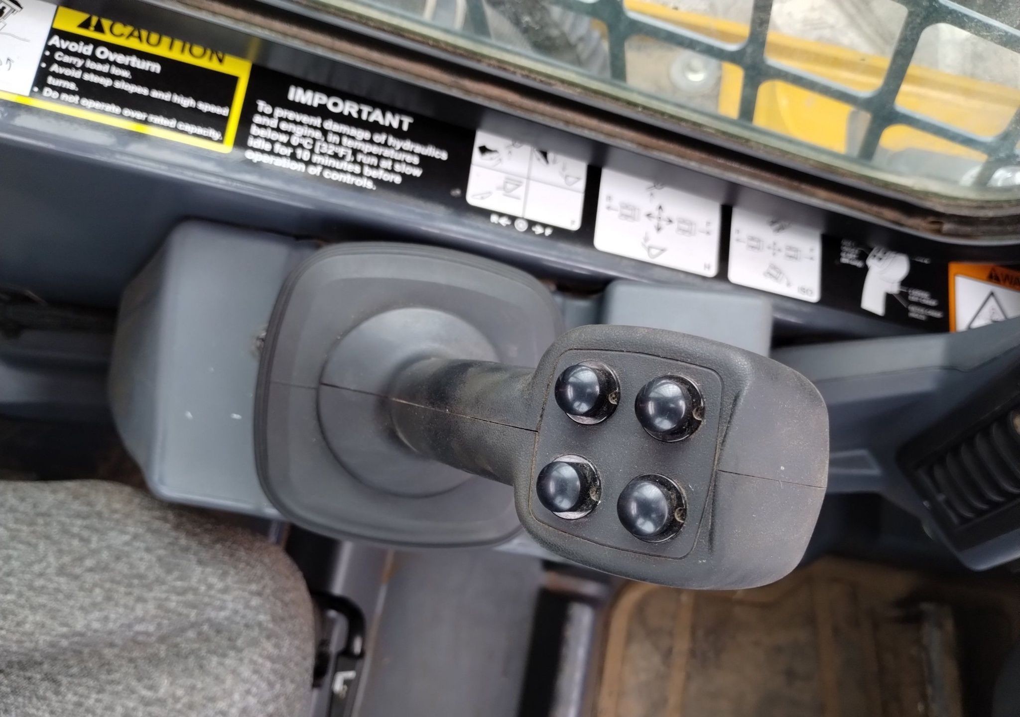 gallery 2022 John Deere 330G skid steer loader