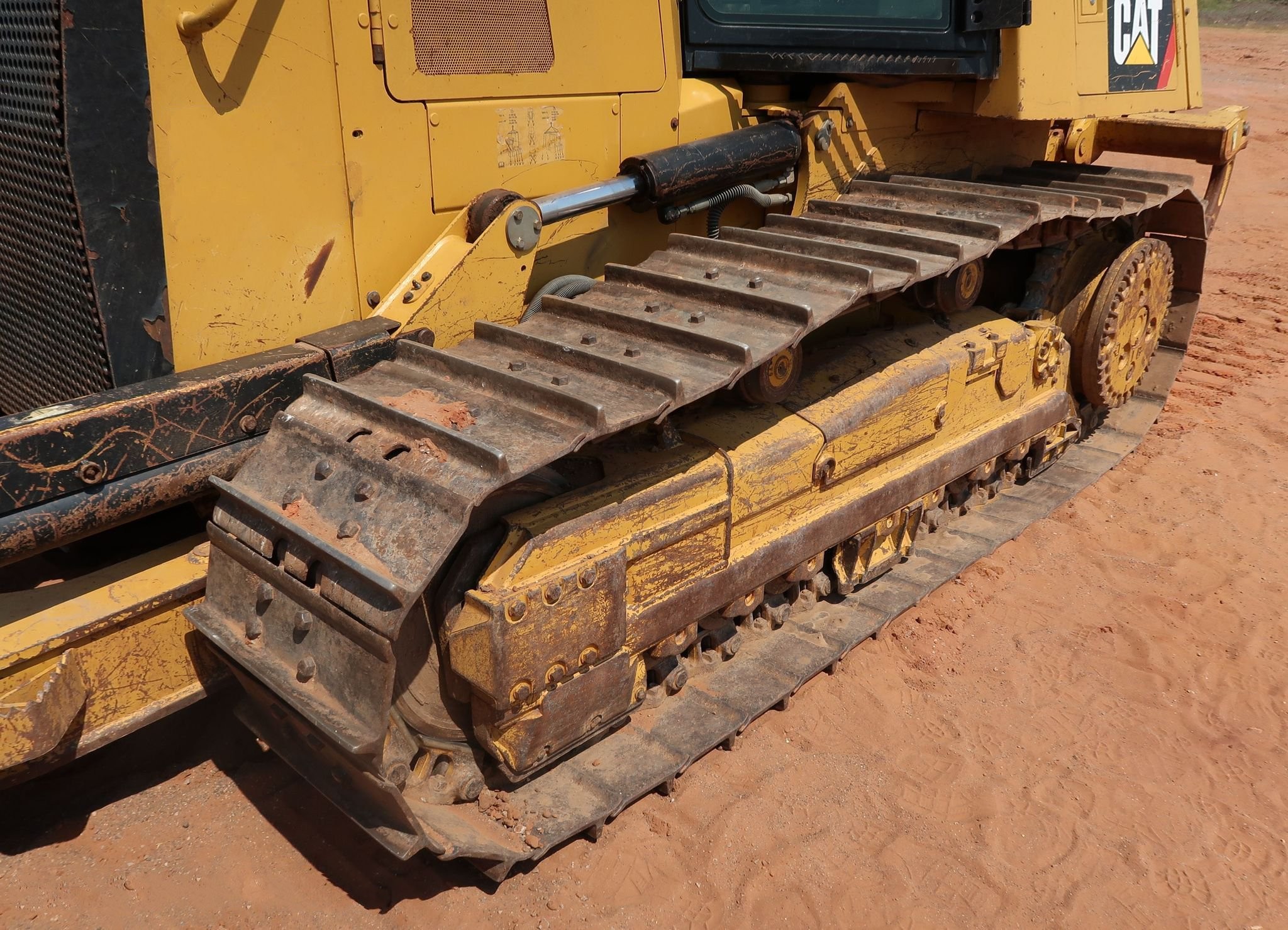 gallery 2014 Caterpillar D6K2 XL dozer