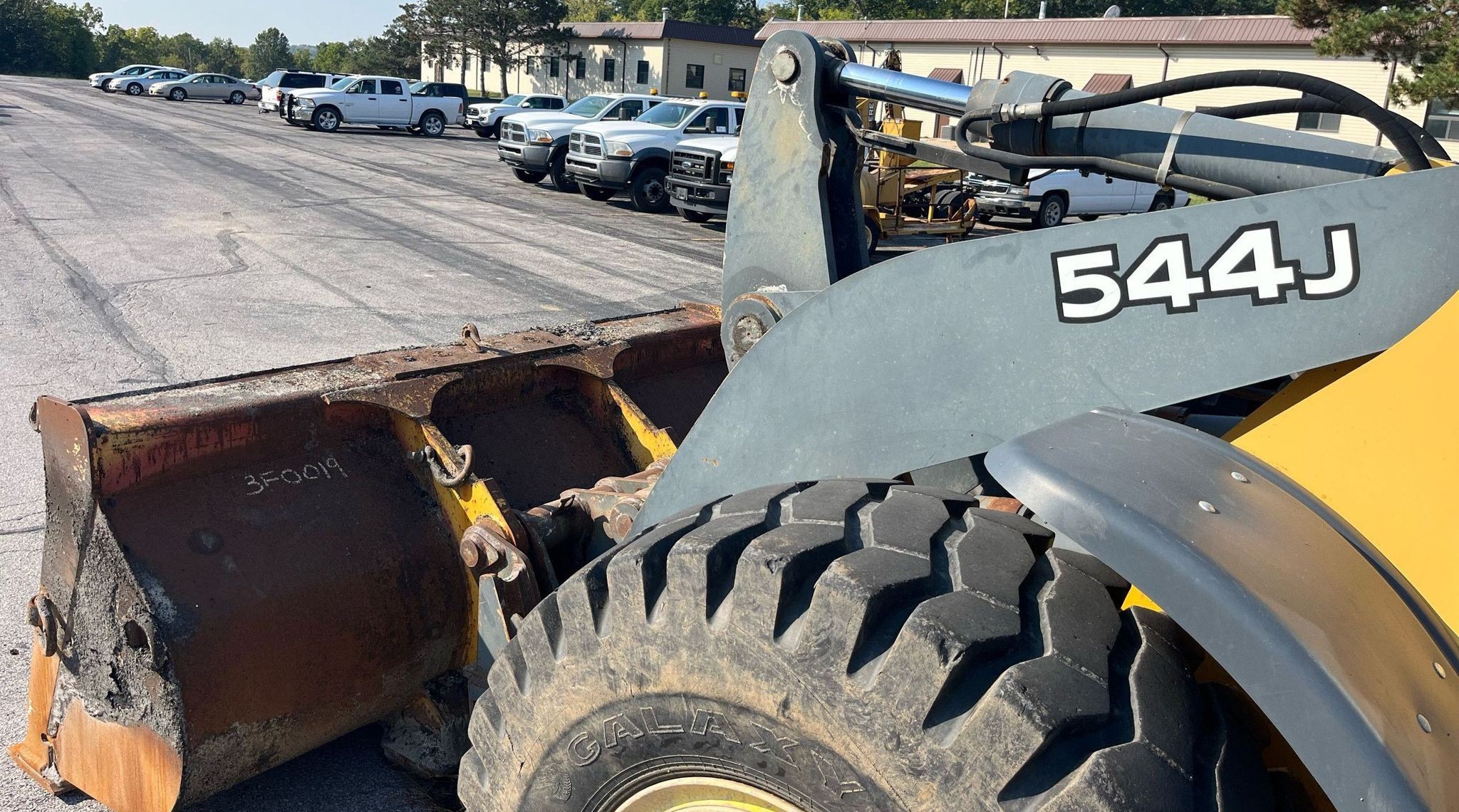 gallery 2005 John Deere 544J wheel loader