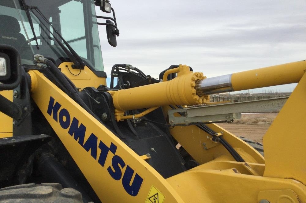 gallery 2018 Komatsu WA270-8 Wheel Loader