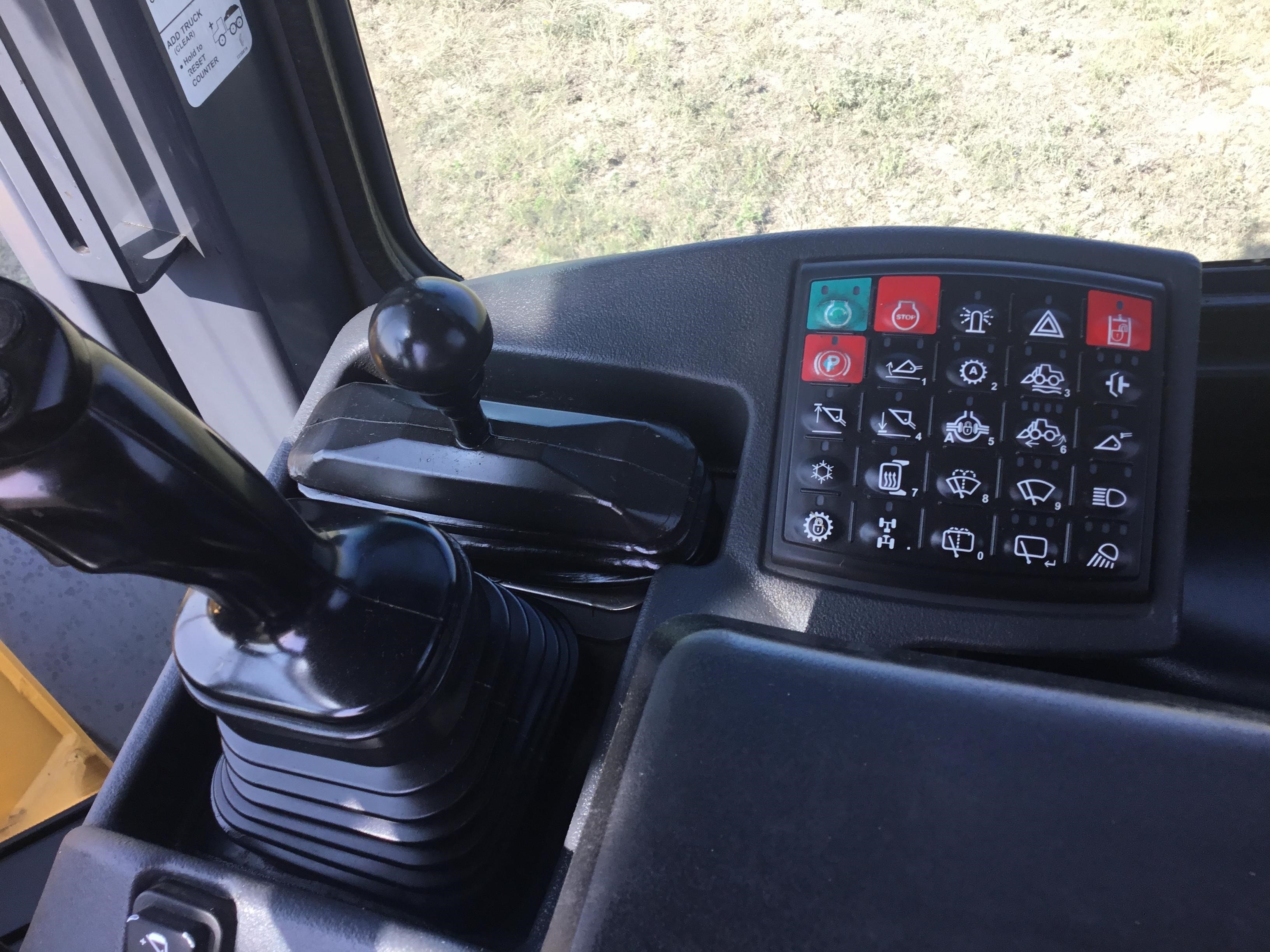 gallery 2010 John Deere 544K High Lift Wheel Loader WGrapple