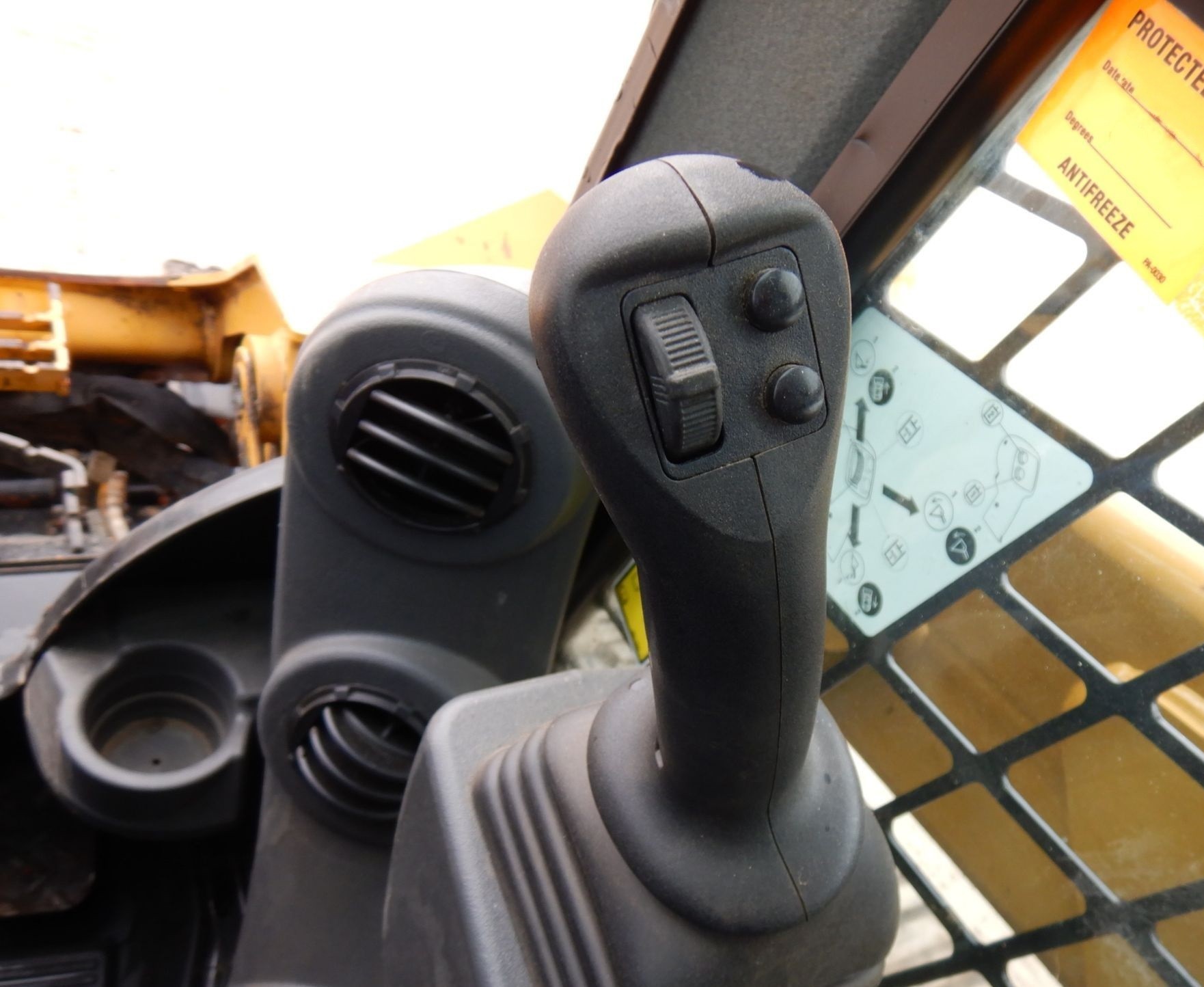 gallery 2019 Caterpillar 279D3  tracked skid steer loader