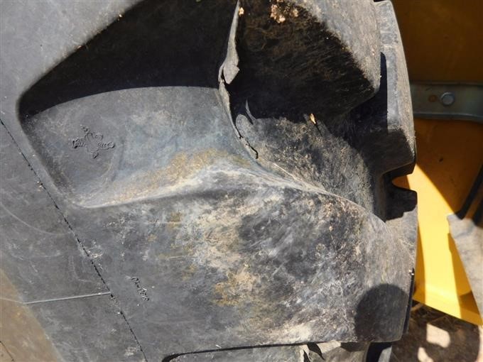 gallery 2014 John Deere 524K High Lift Wheel Loader