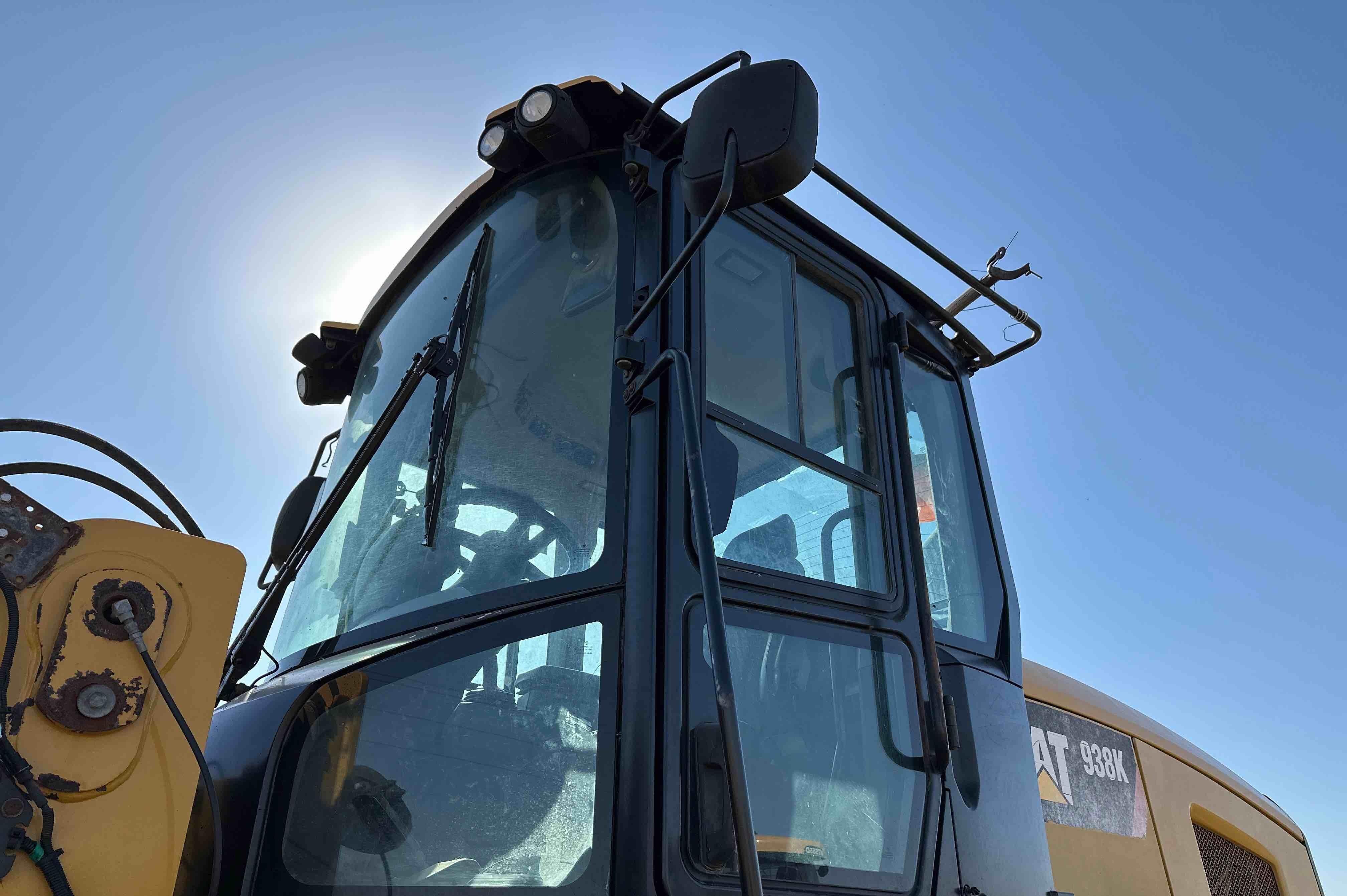gallery 2012 Caterpillar 938K High Lift Wheel Loader WGrapple