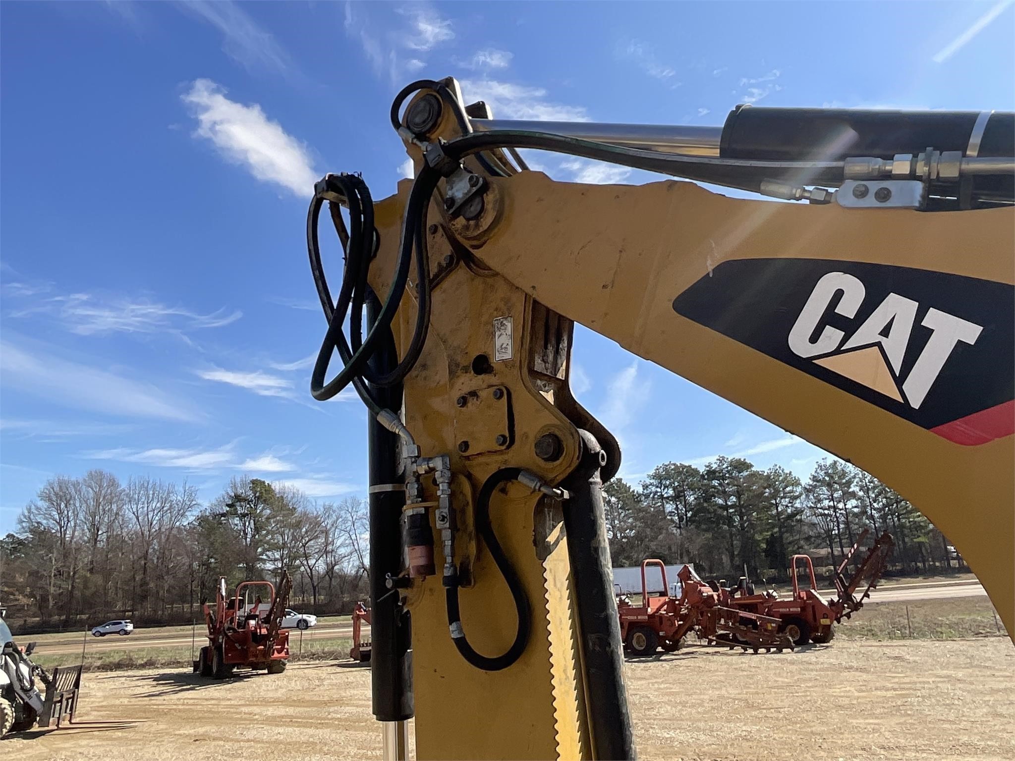 gallery 2016 CATERPILLAR 420F2 IT
