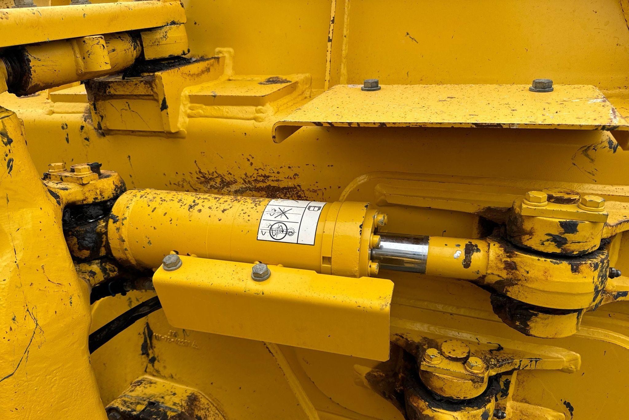 gallery 2021 Komatsu D39PXI-24 dozer