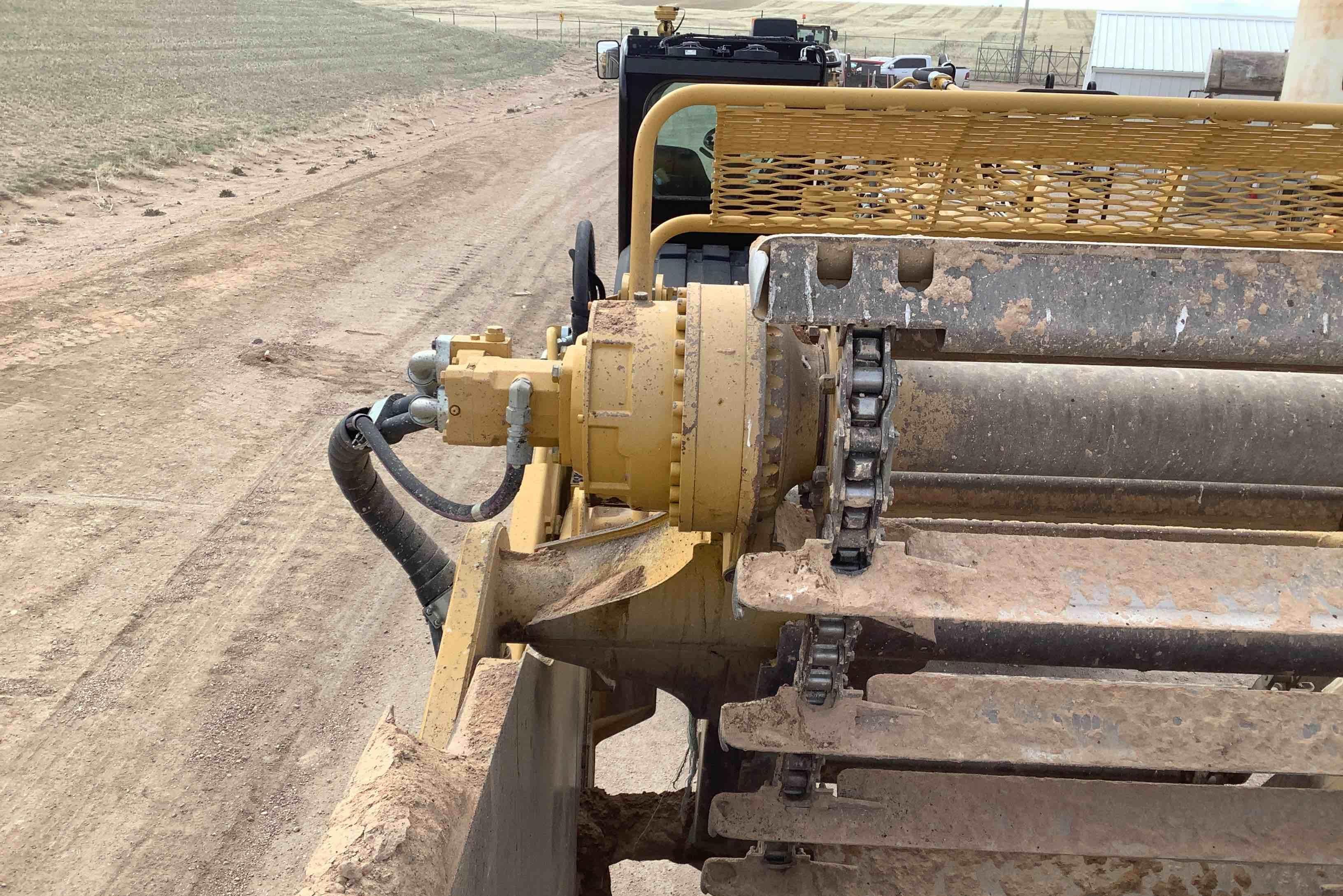 gallery 2017 Caterpillar 623K Self Propelled Elevating Scraper