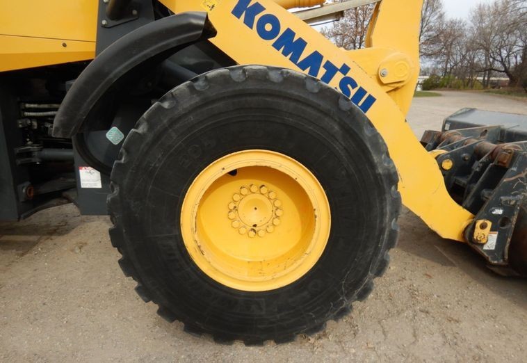 gallery 2014 Komatsu WA320-7 wheel loader