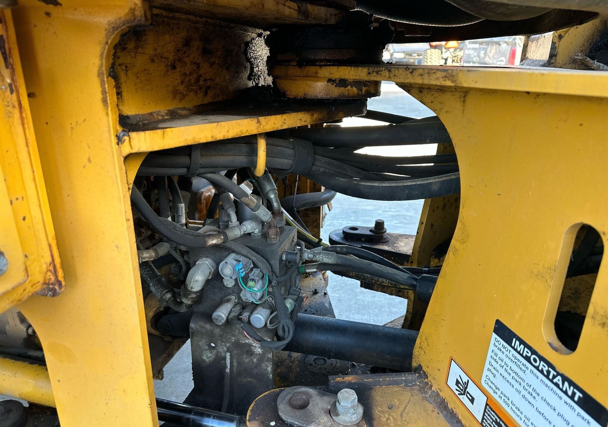gallery 2013 John Deere 444K wheel loader