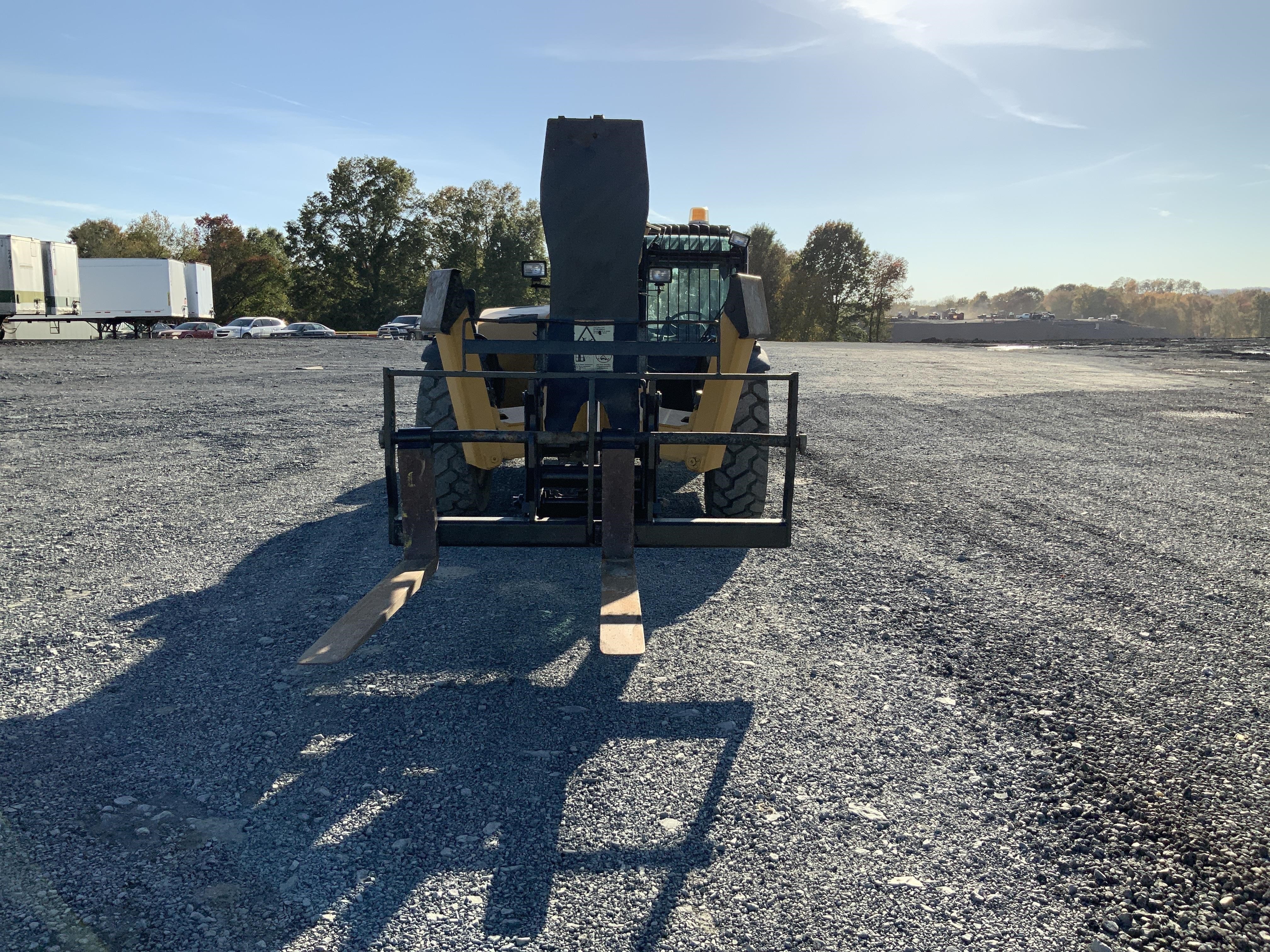 gallery 2013 Caterpillar TL1055C Telehandler