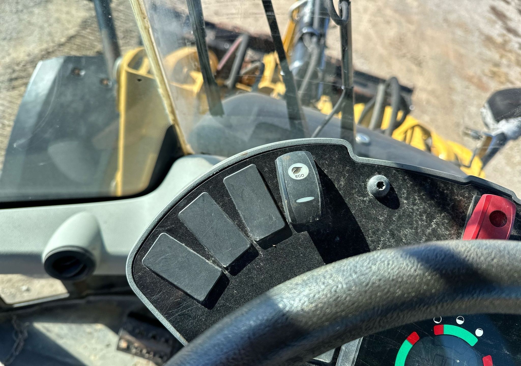 gallery 2015 Caterpillar 914K wheel loader