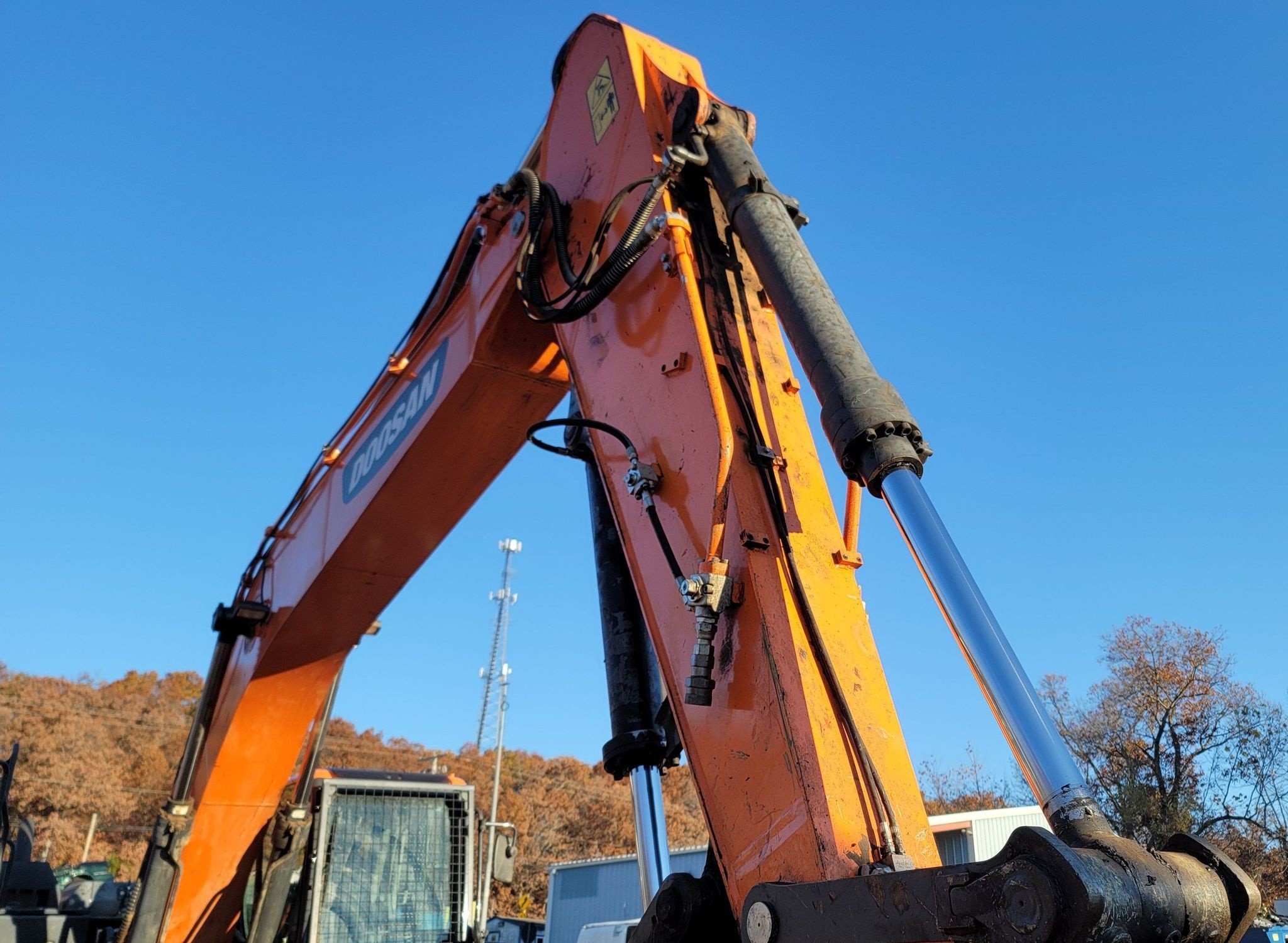 gallery 2019 Doosan DX225LC-5 excavator