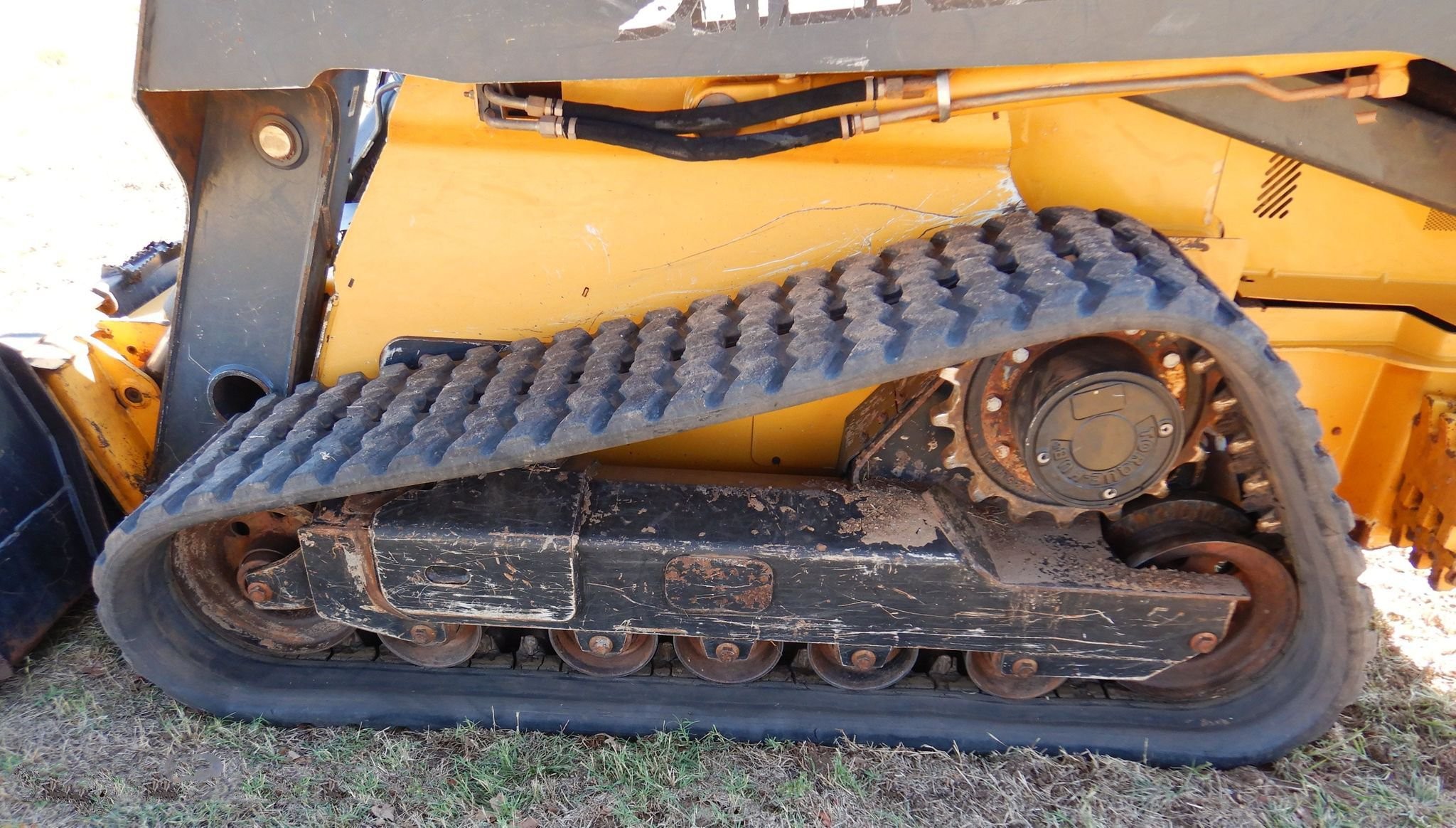 gallery 2013 John Deere 333E tracked skid steer loader
