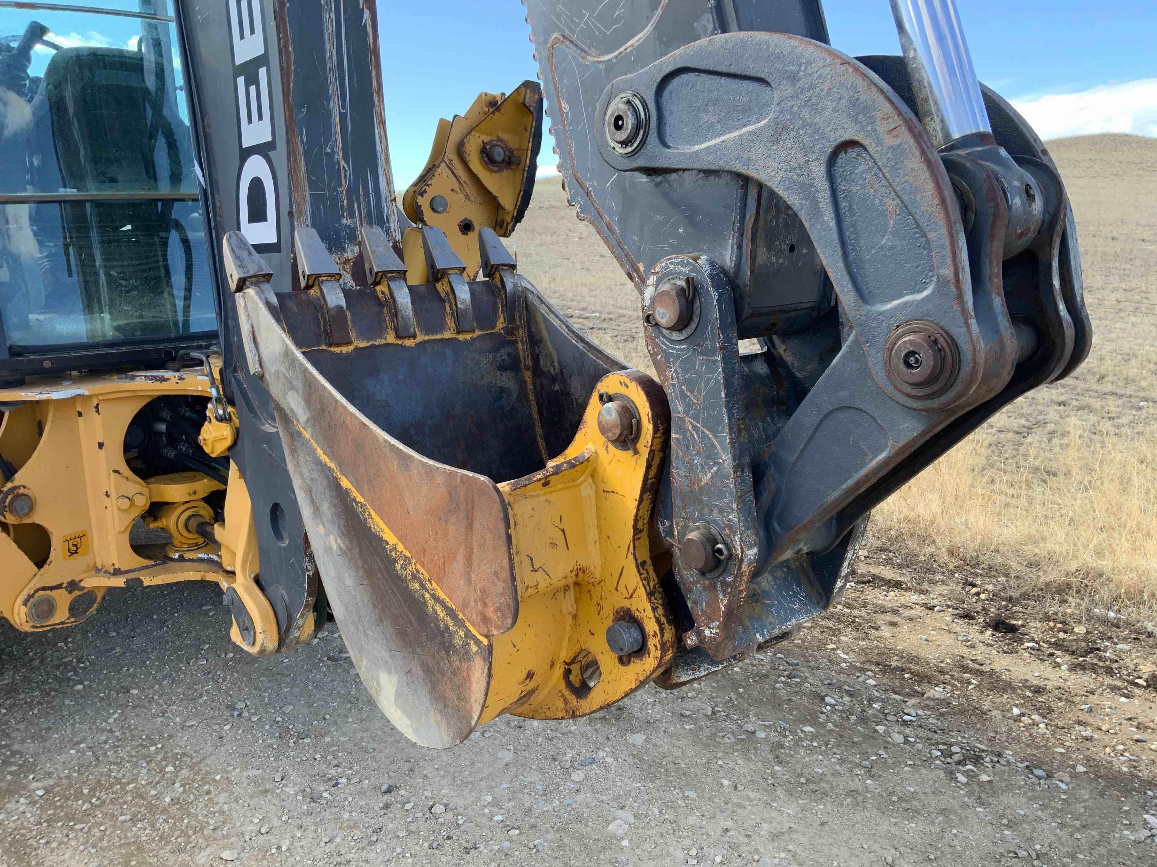 gallery 2012 John Deere 410J 4x4 Loader Backhoew Extendahoe