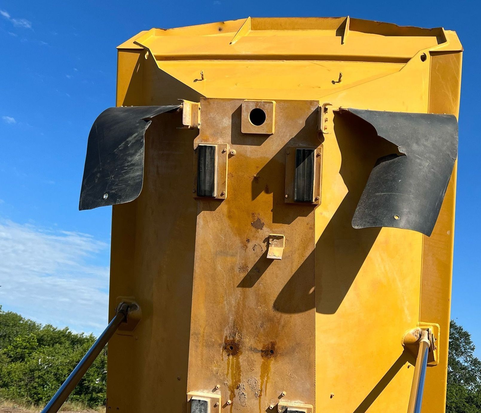 gallery 2002 Caterpillar 730 haul truck