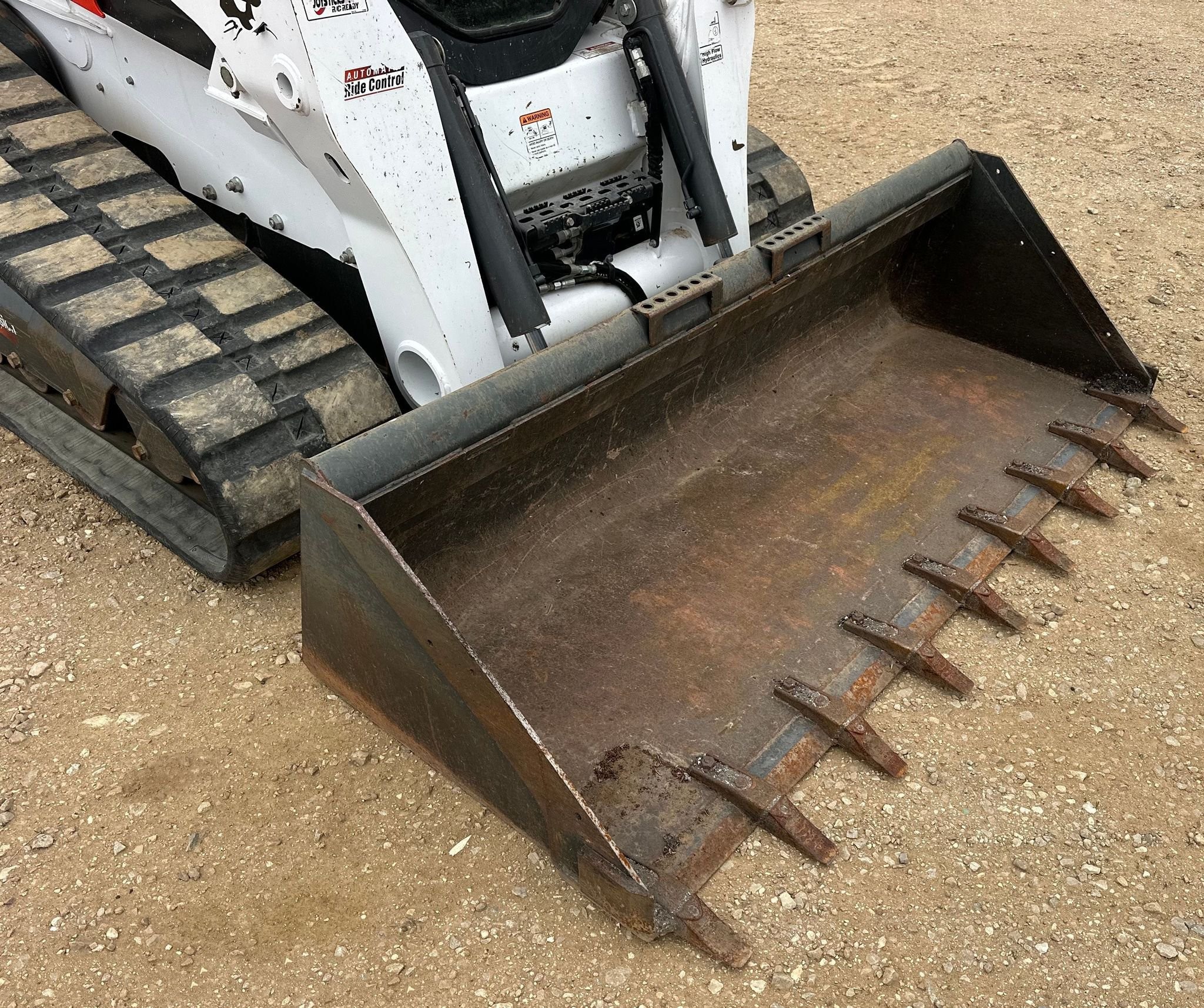 gallery 2020 Bobcat T870 tracked skid steer loader