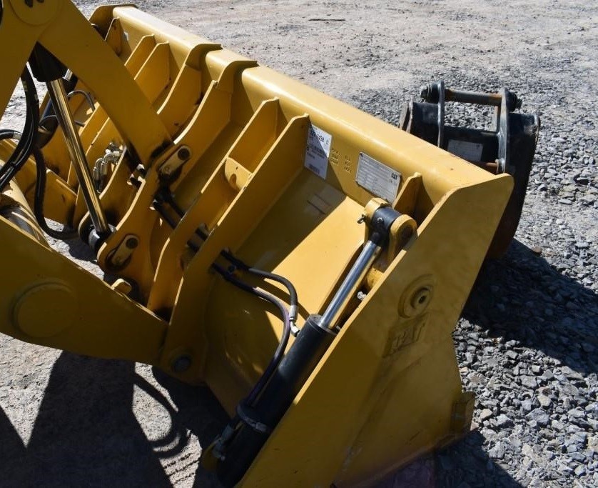 gallery 2017 CATERPILLAR 420F2 BACKHOE