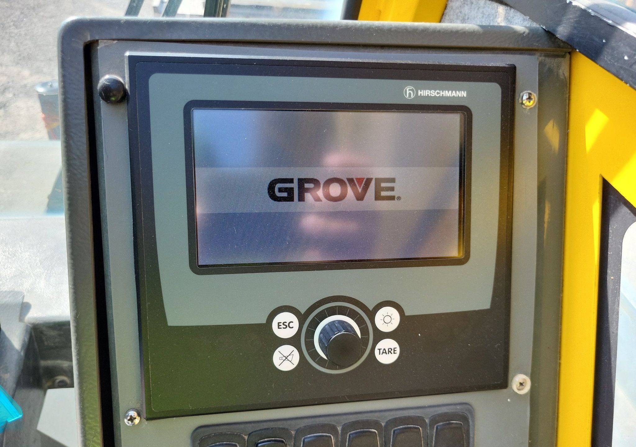 gallery 2012 Grove RT765E2 crane