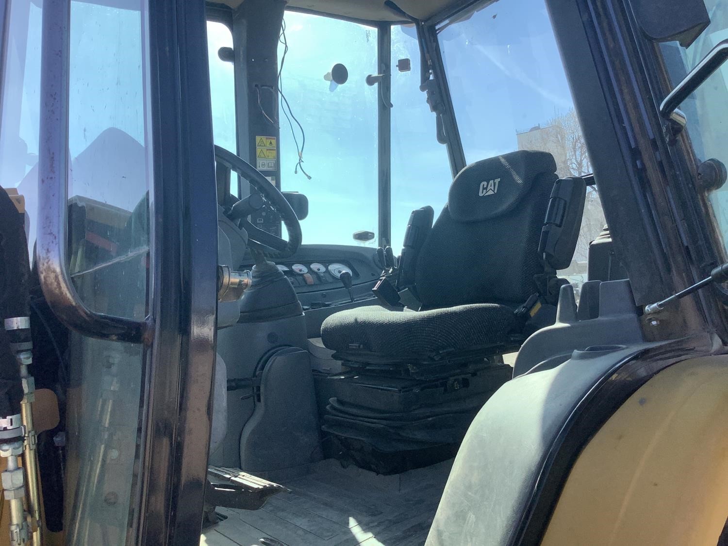 gallery 2005 Caterpillar 420D 4x4 Loader Backhoe W4-IN-1 Bucket & Extend