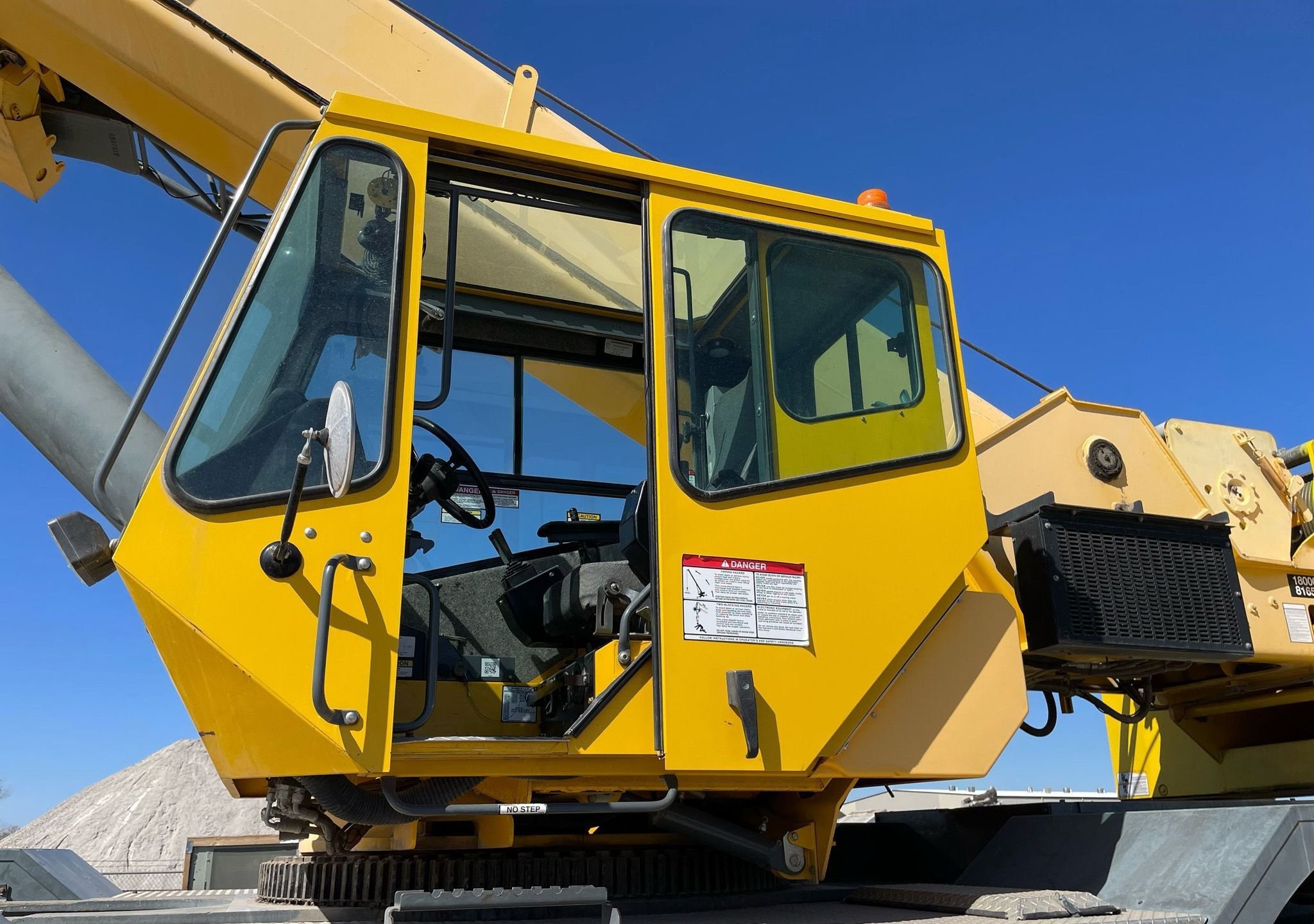 gallery 2007 Grove RT875E crane