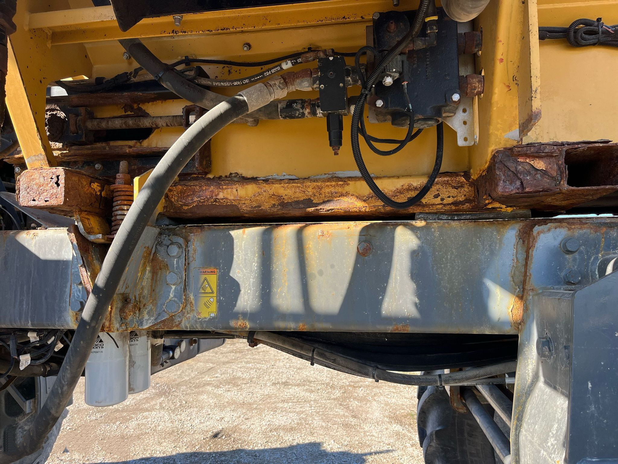 gallery 2013 Rogator RG1100 applicator