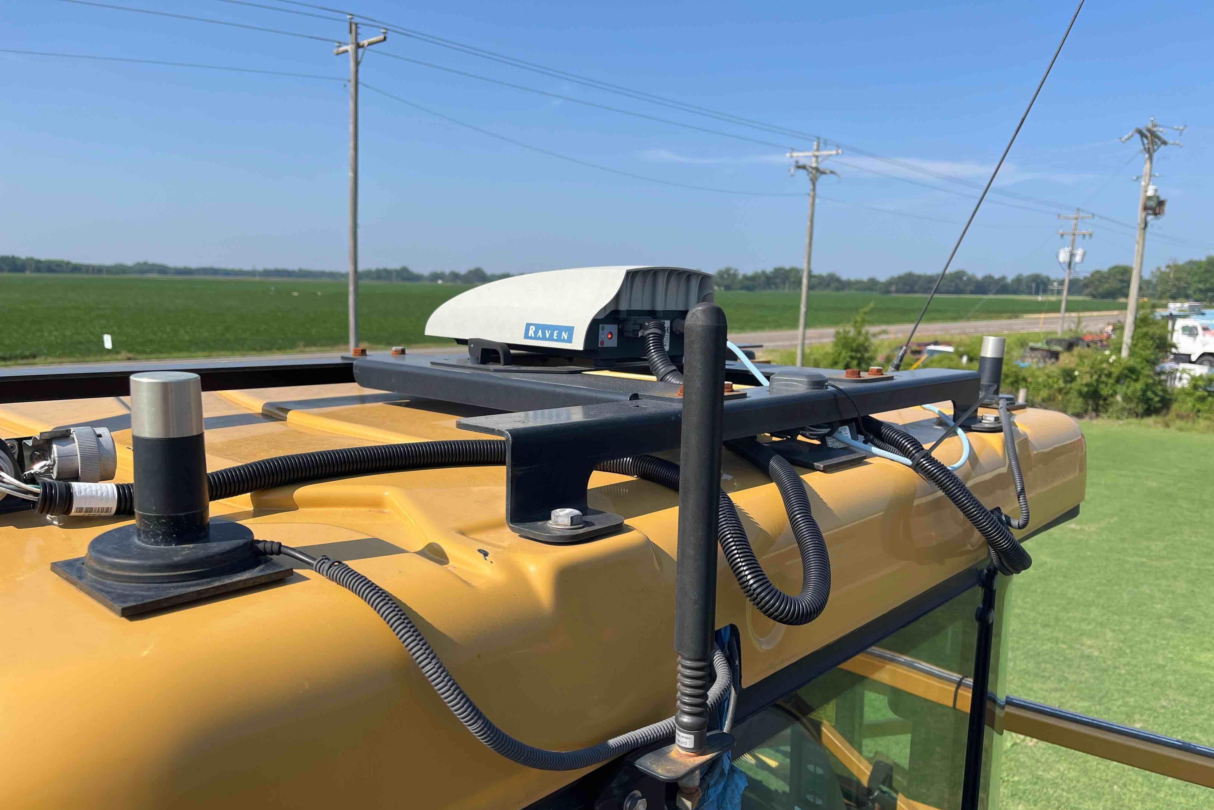 gallery 2019 RoGator RG1300C Self-Propelled Sprayer