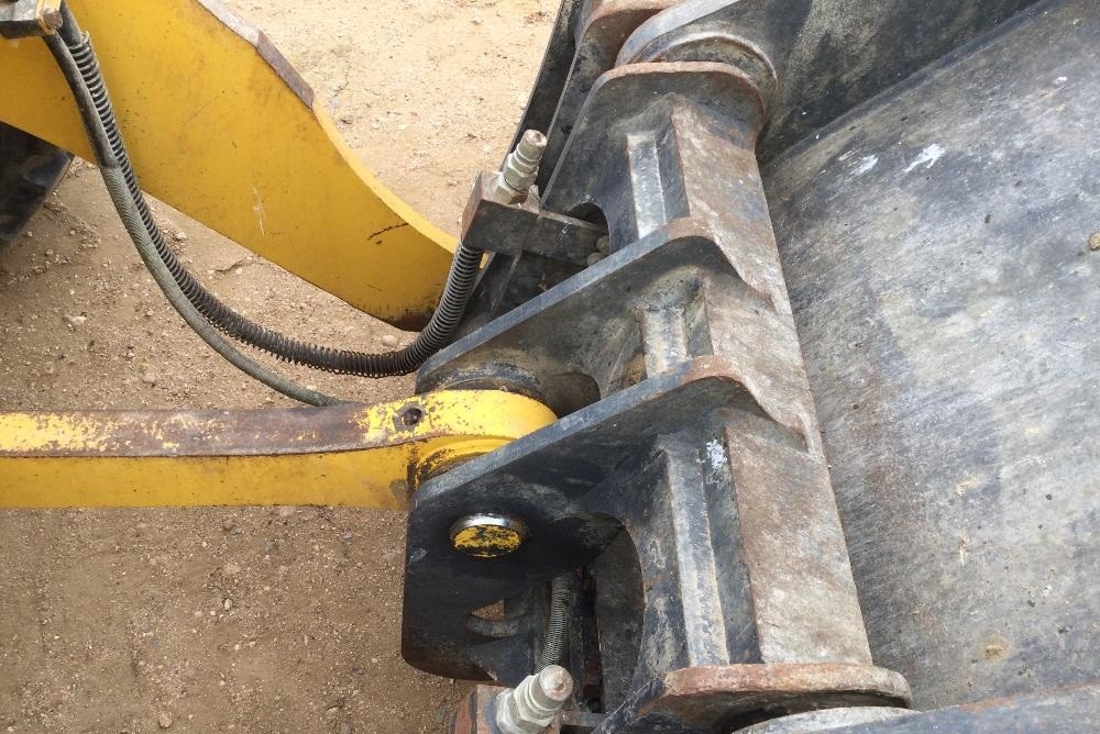 gallery 2018 Komatsu WA270-8 Wheel Loader