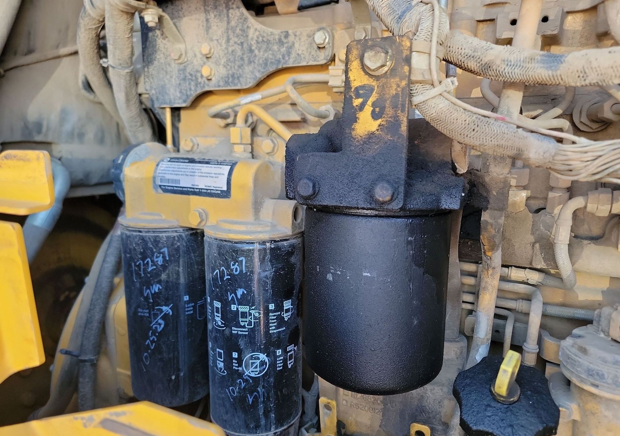 gallery 2012 John Deere 744K wheel loader