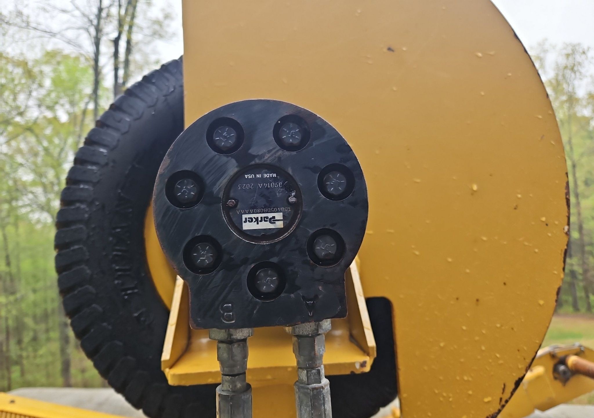gallery 2014 Vermeer RTX1250 cable plow