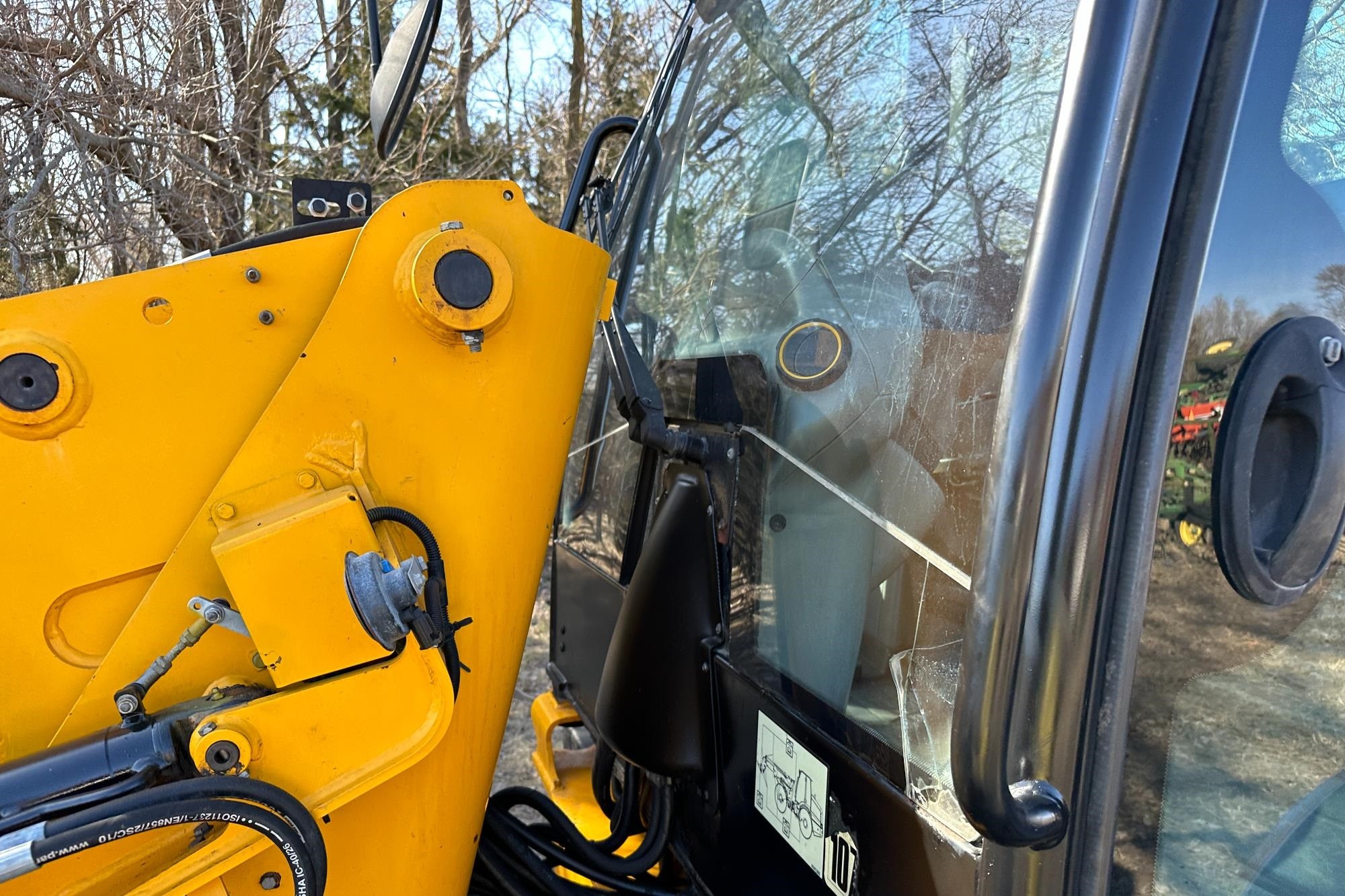 gallery 2017 JCB TM320 4x4 Telehandler