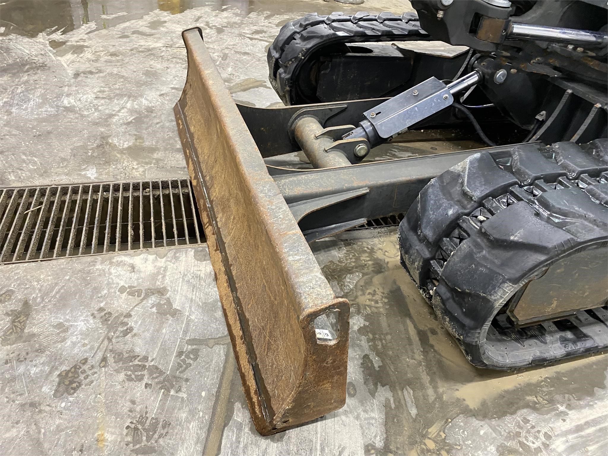 gallery 2018 BOBCAT E55 Mini Excavator