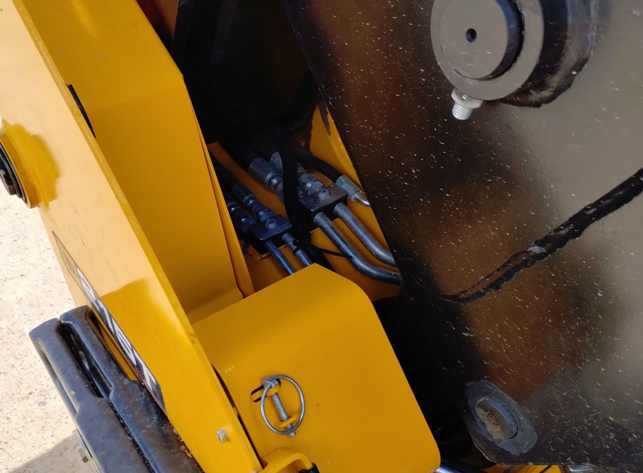 gallery 2021 JCB 215T Super tracked skid steer loader