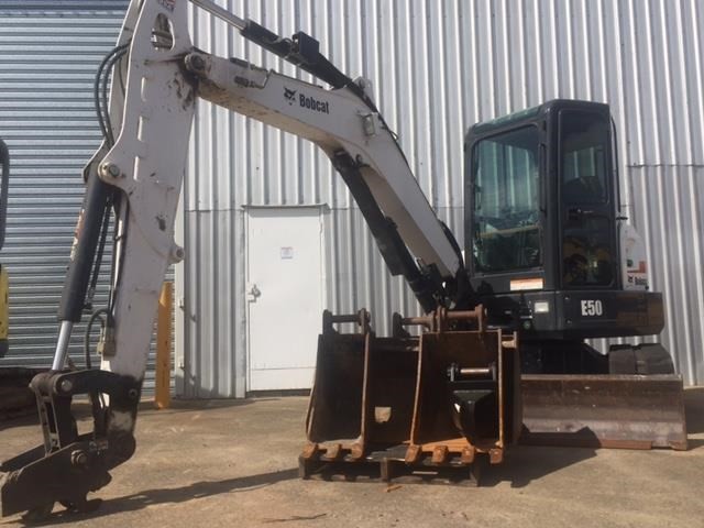 gallery 2016 BOBCAT E50 MINI EXCAVATOR