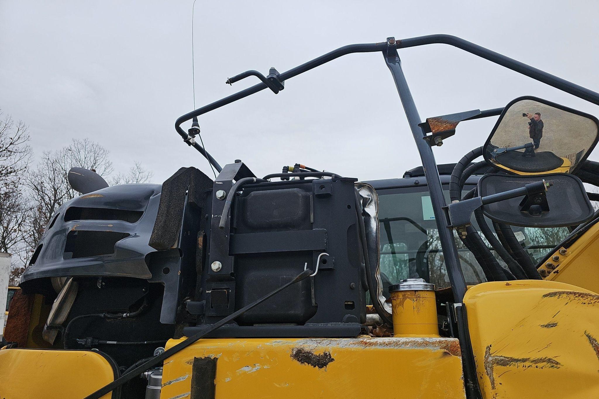 gallery 2018 Kobelco SK140SRLC-5 Excavator