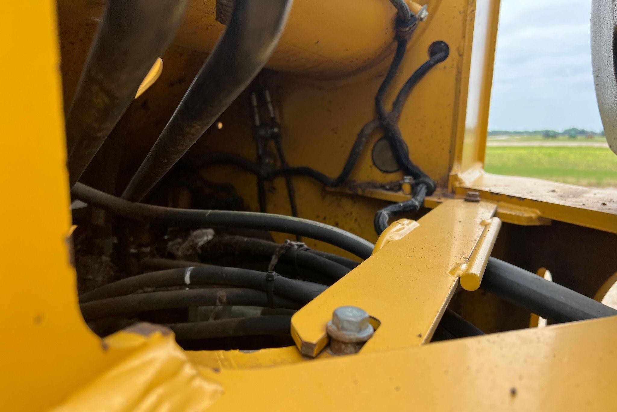 gallery 2014 John Deere 544K wheel loader