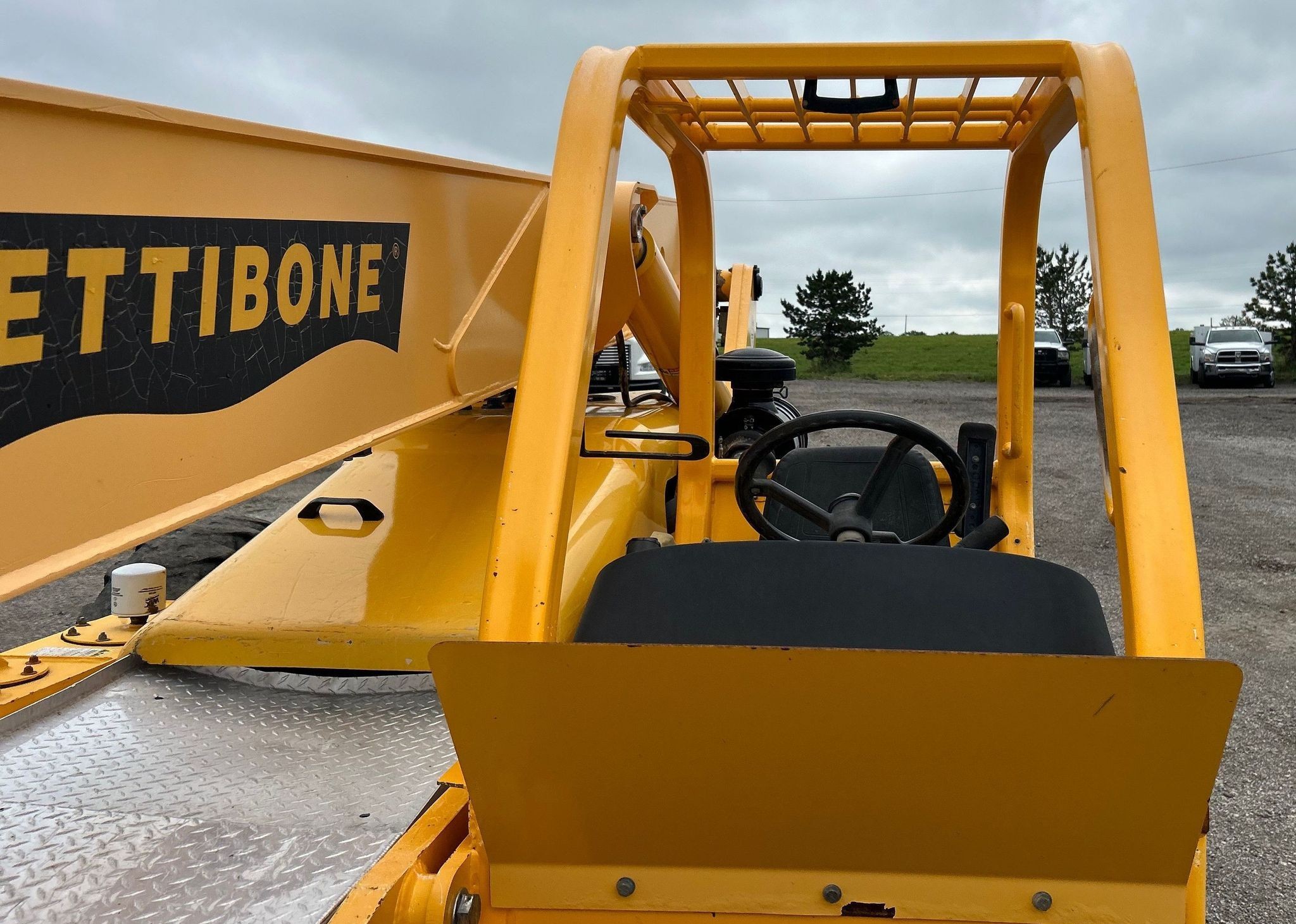 gallery 2010 Pettibone 944 telehandler