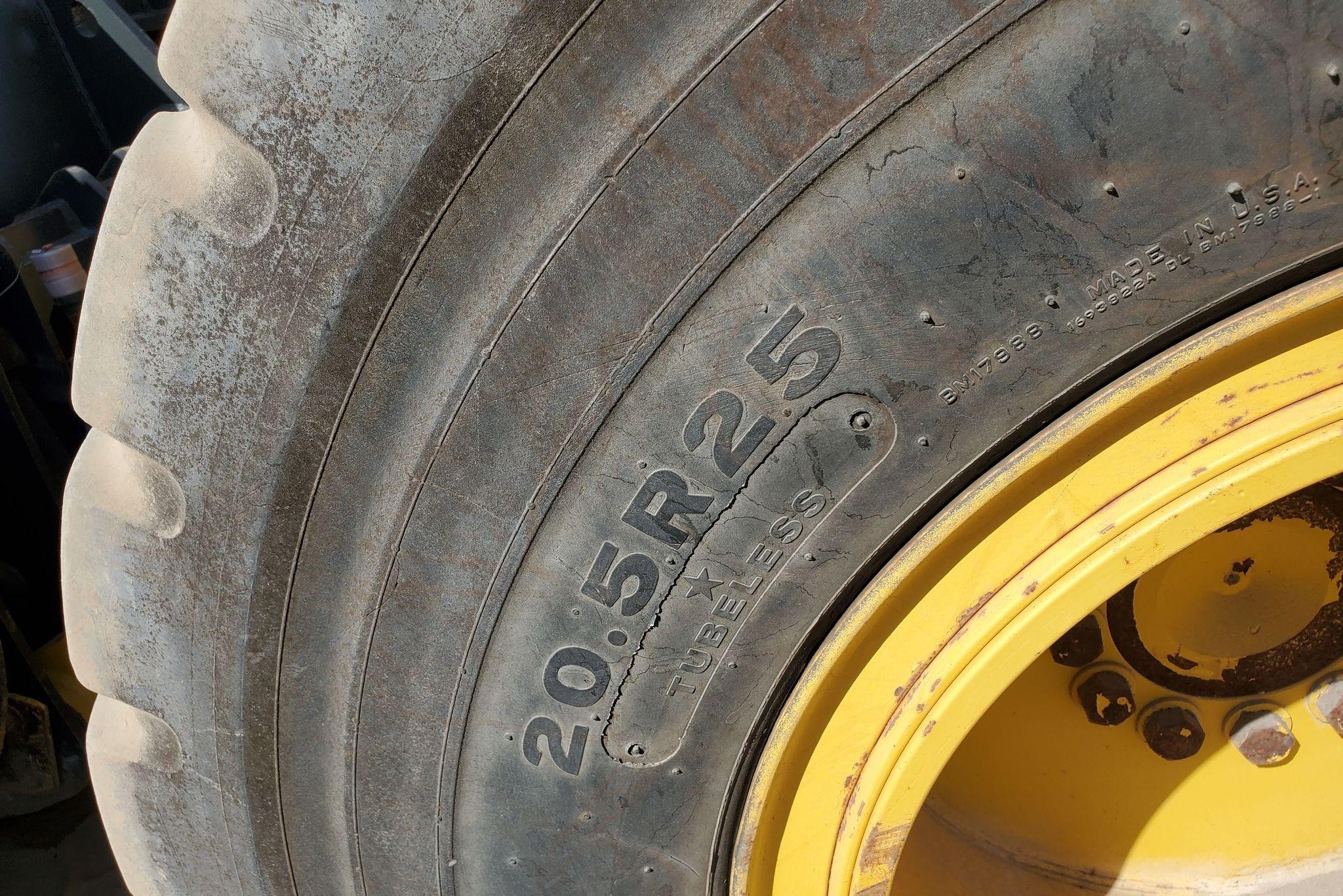 gallery 2014 Komatsu WA270-7 wheel loader
