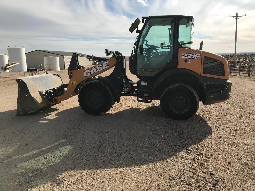 gallery 2018 Case 221F Compact Wheel Loader