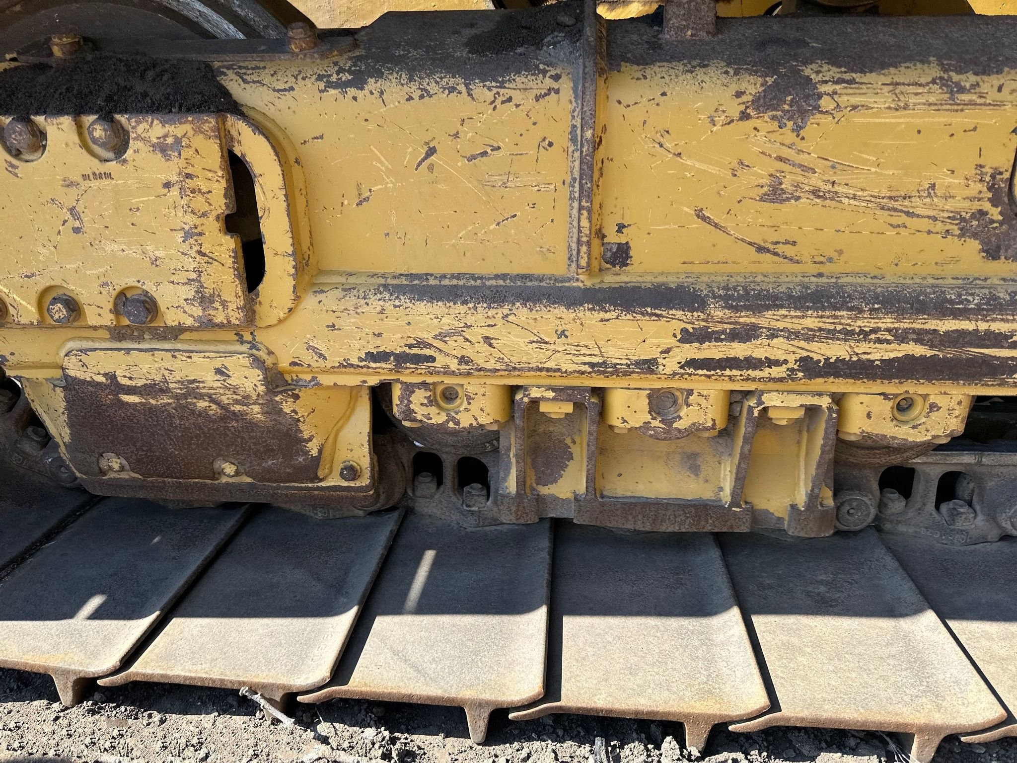 gallery 2016 Caterpillar D6K2 LGP dozer