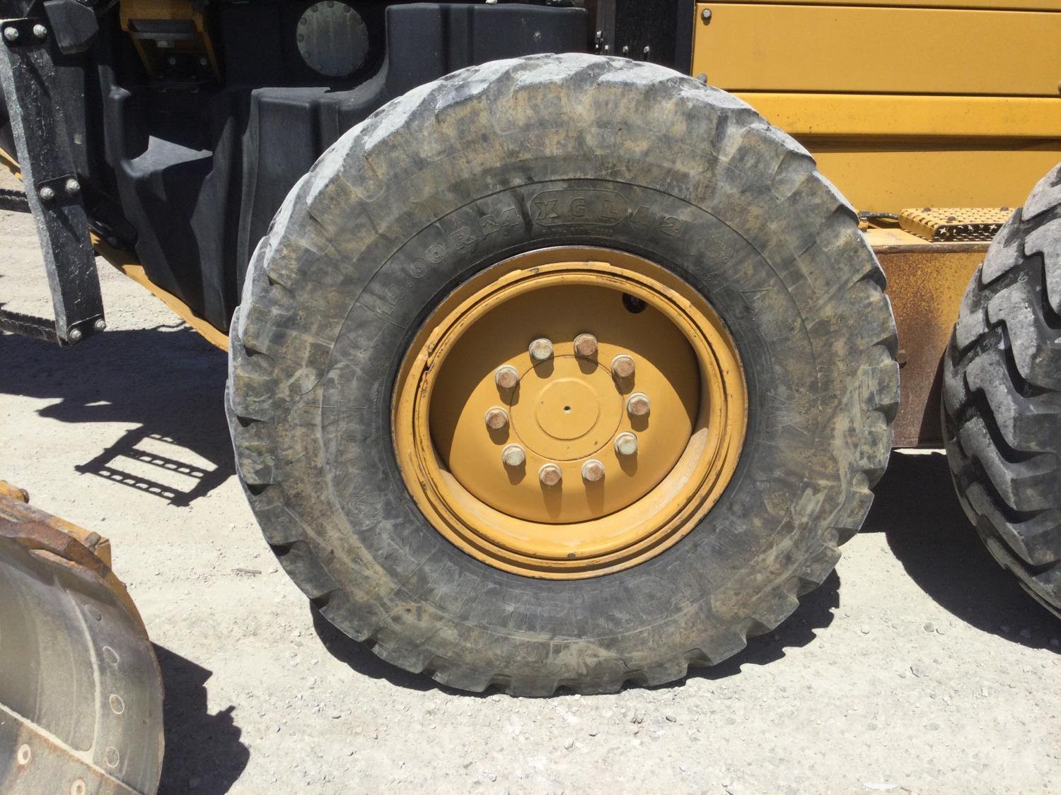 gallery 2011 Caterpillar 140M VHP Grader