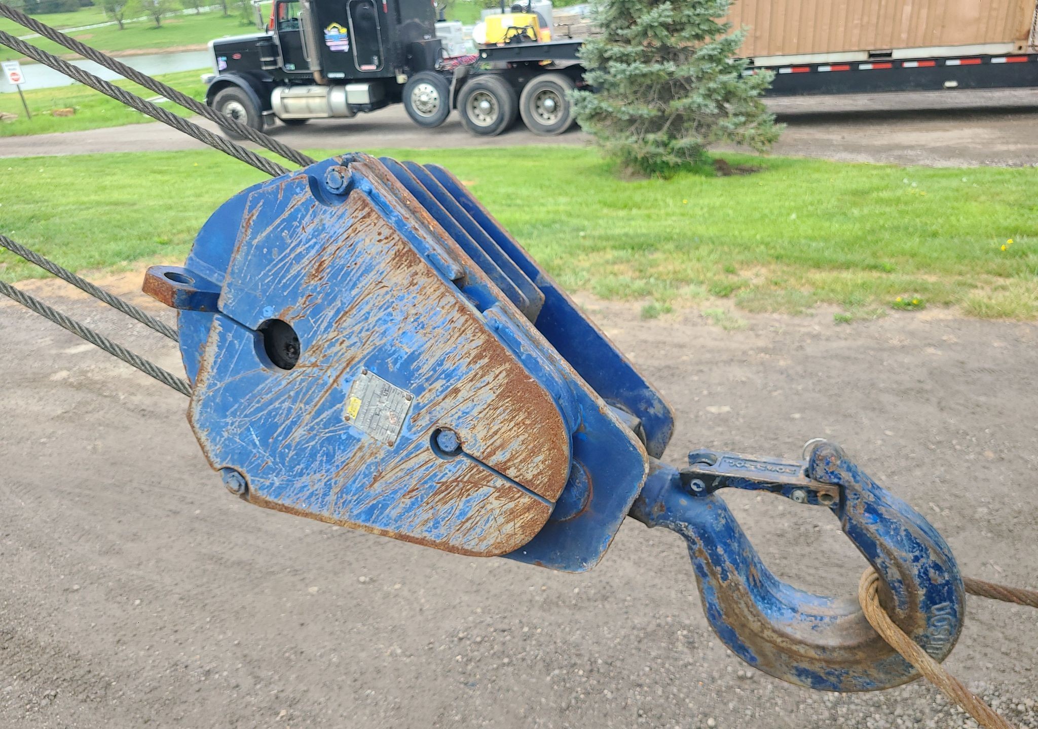 gallery 2011 Tadano GR300XL crane
