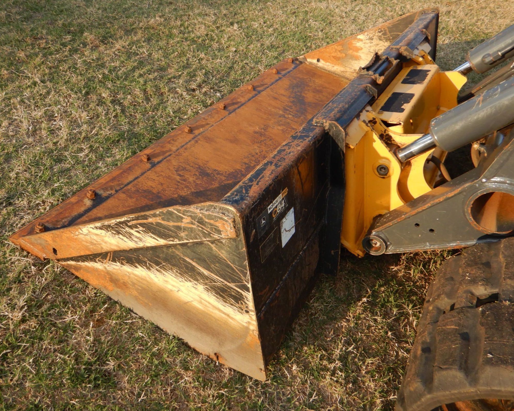 gallery 2018 John Deere 333G tracked skid steer loader