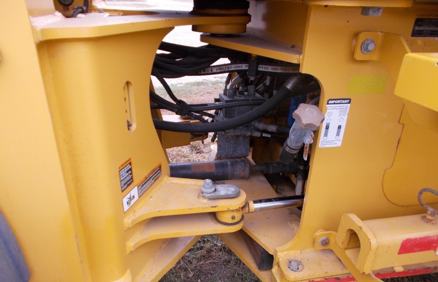 gallery 2015 John Deere 544K Wheel Loader