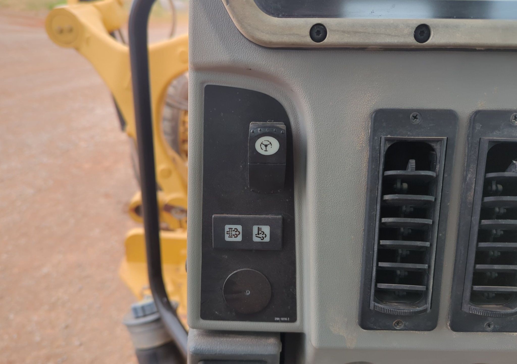 gallery 2012 Caterpillar 140M2 VHP motor grader