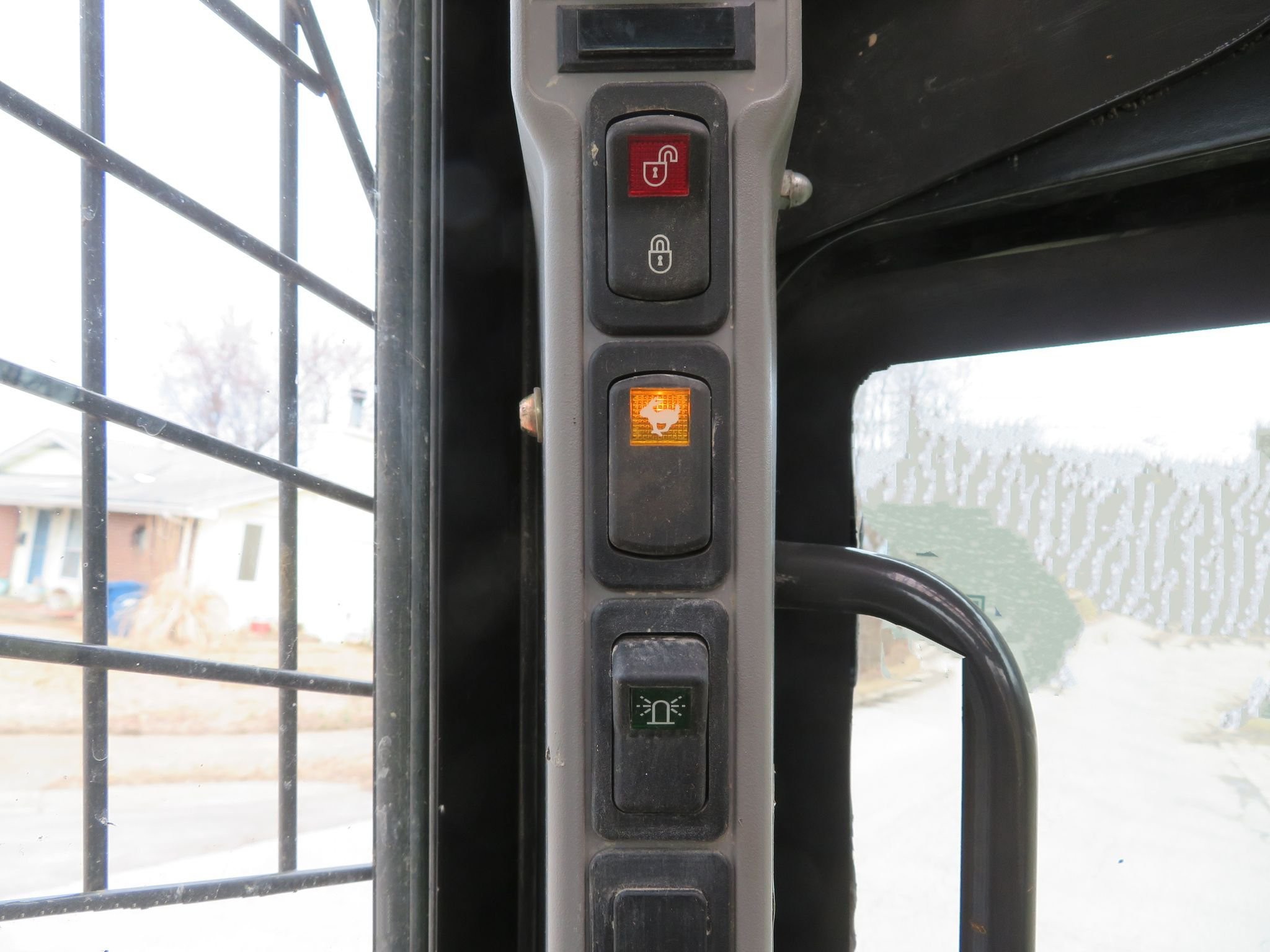 gallery 2017 Case TV380 tracked skid steer loader