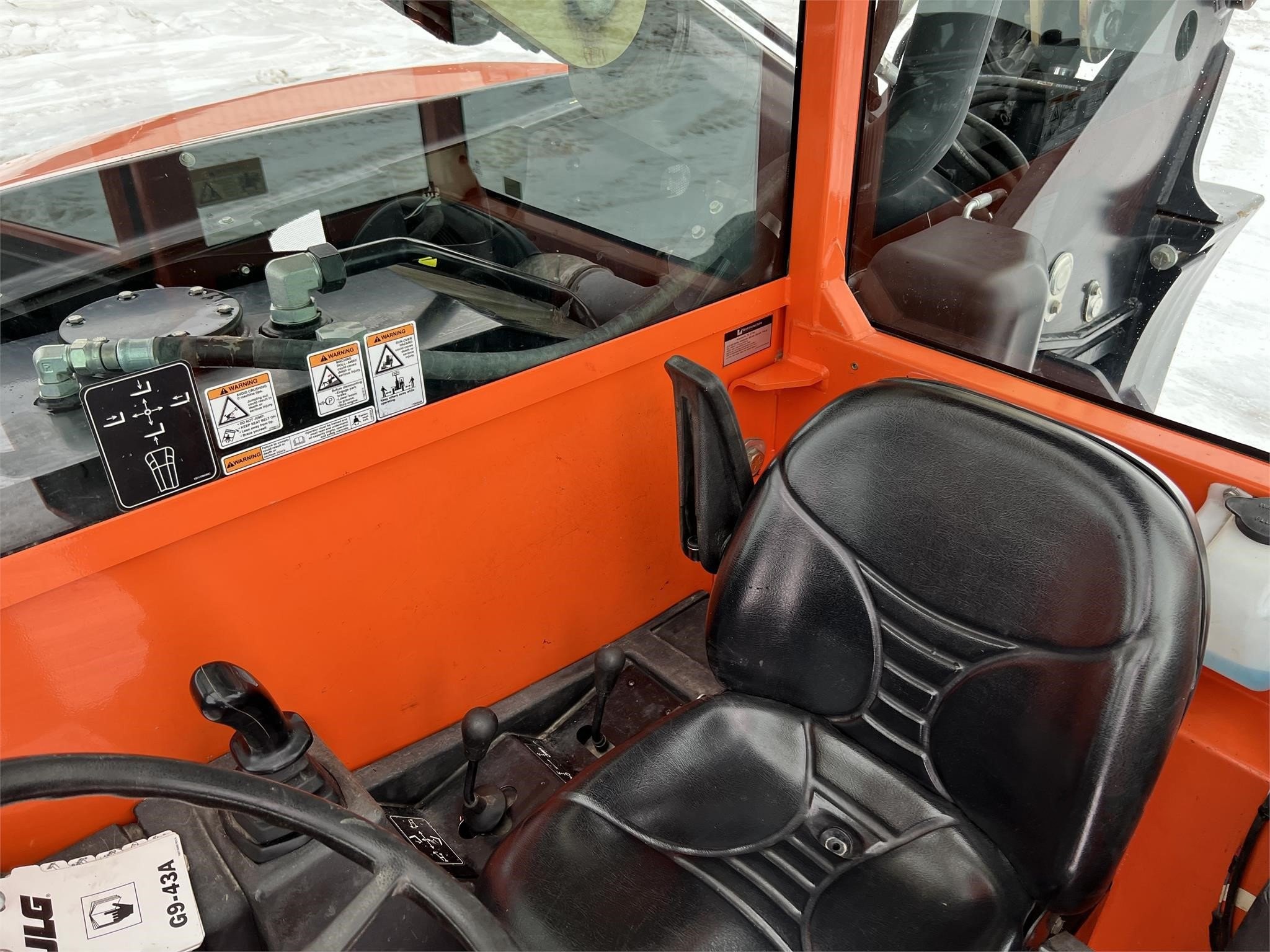 gallery 2015 JLG G9-43A Tellahandler
